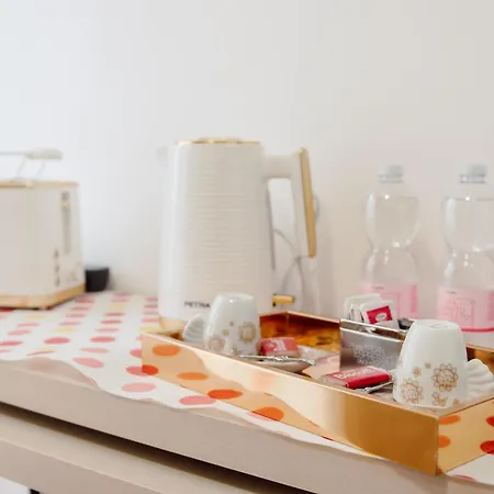 Queen Elena * شيفيتافيكْيا